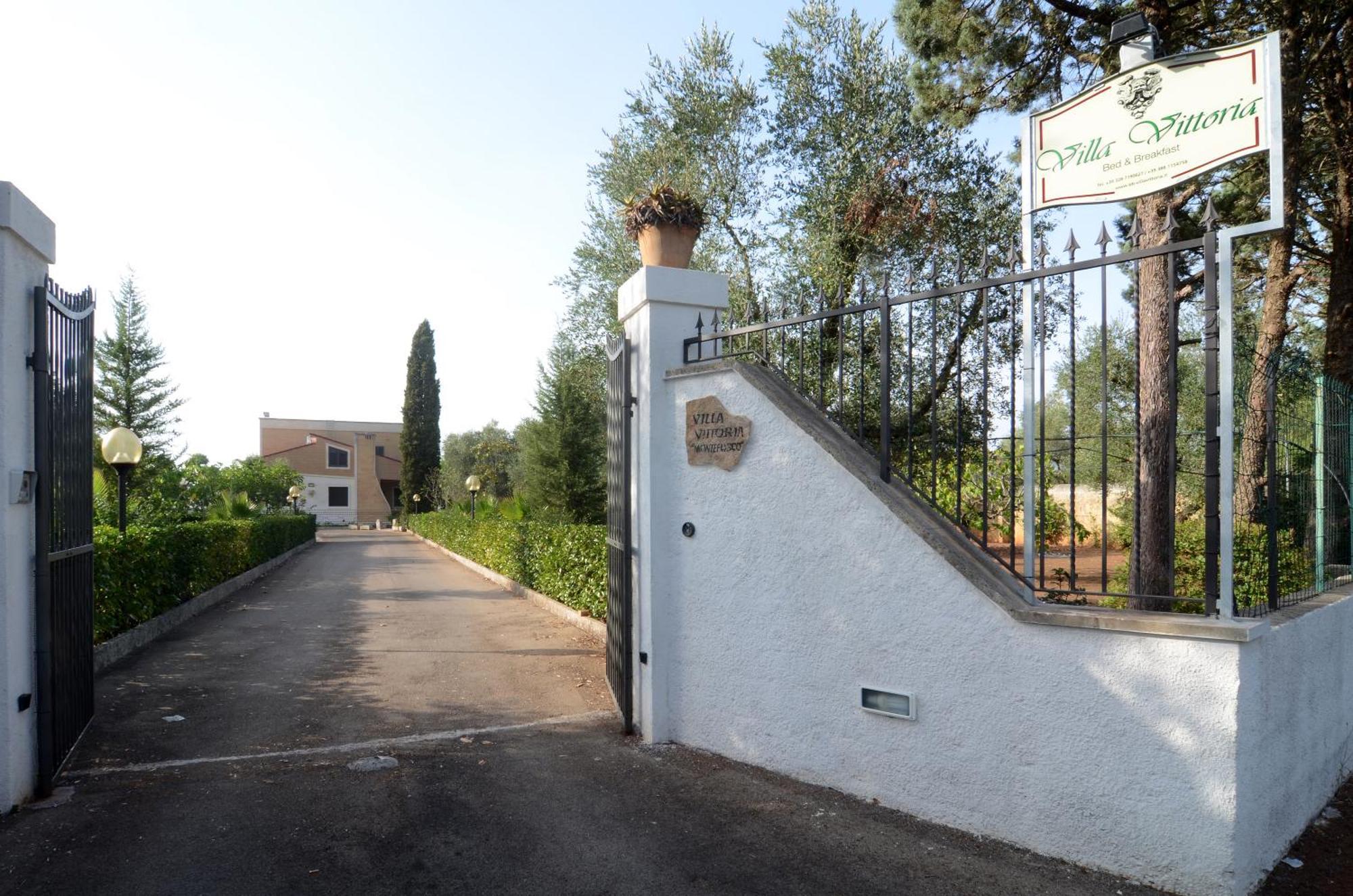 B&B Villa Vittoria マーリエ エクステリア 写真